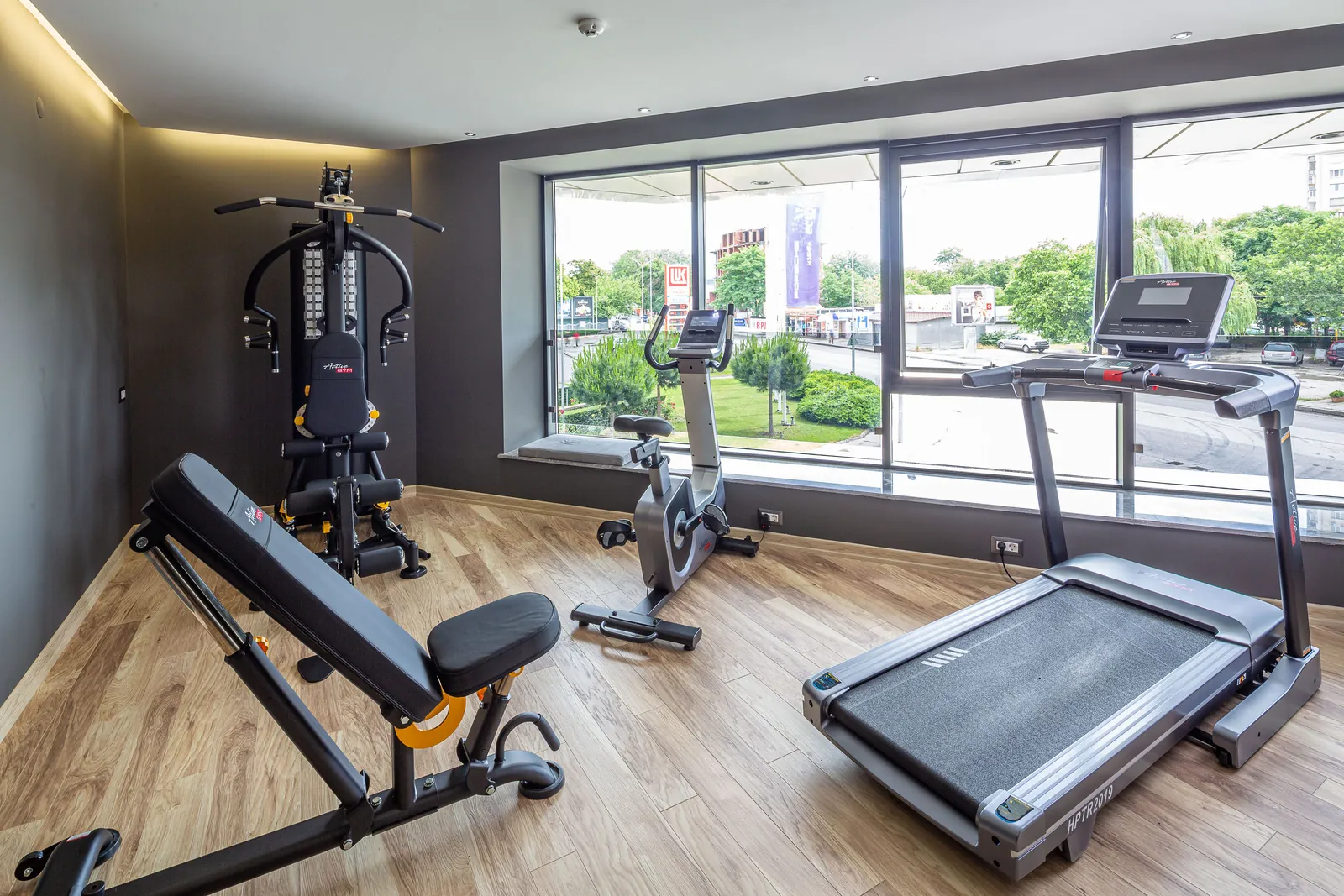Best Western Premier Plovdiv Hills - снимка 8